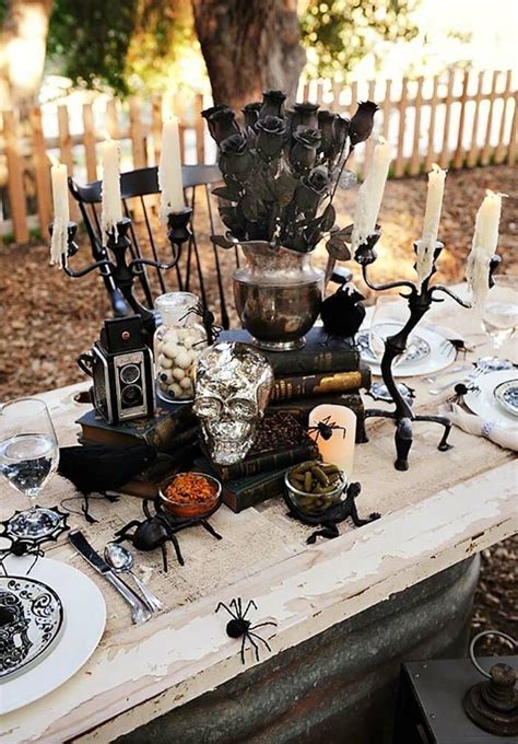 Transform Your Yard into a Haunted Graveyard with These Eerie Halloween Decorations